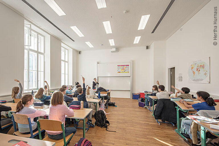 HerthaHurnaus_DSC7031_exp_prev