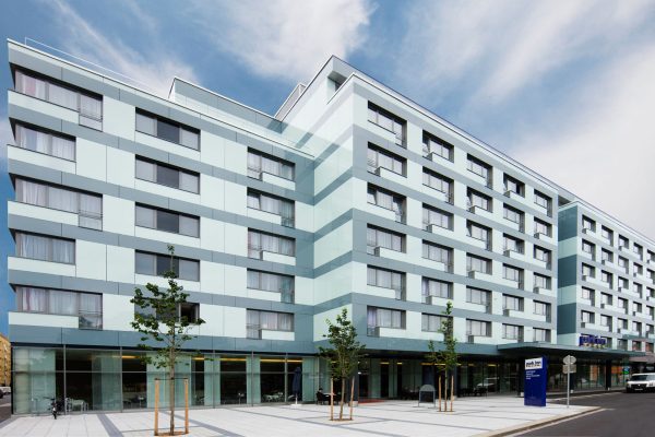 Hotel Park Inn Linz-1